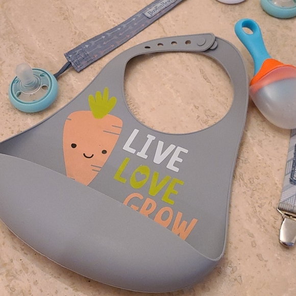 Baby Self Feeder, Pacifiers and Clips, & Bib - Picture 6 of 11